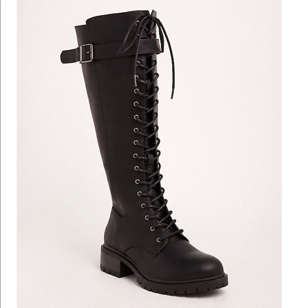 Black Lace Up Knee-High Combat Boots (10 Wide)